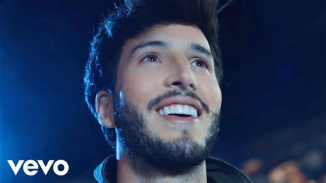 Sebastian Yatra e il suo concerto Fantasía al Foro Italico: un viaggio musicale attraverso l'amore e la nostalgia!